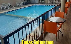 Pousada Parque Suites - Estacionamento e Piscina na Enseada